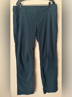 Columbia Women’s Teal Slim Performance Pants